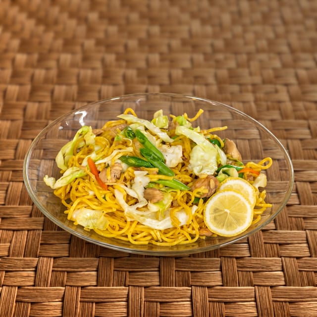 Pancit Canton.